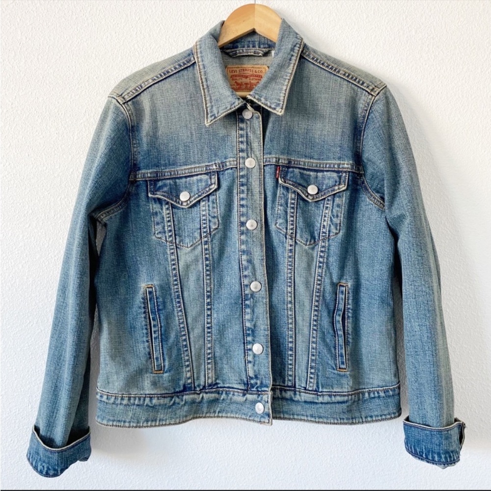 Levi’s Trucker Jacket